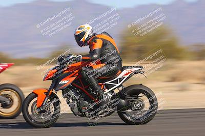 media/Feb-05-2023-SoCal Trackdays (Sun) [[b2340e6653]]/Short Straight Pans (150pm)/